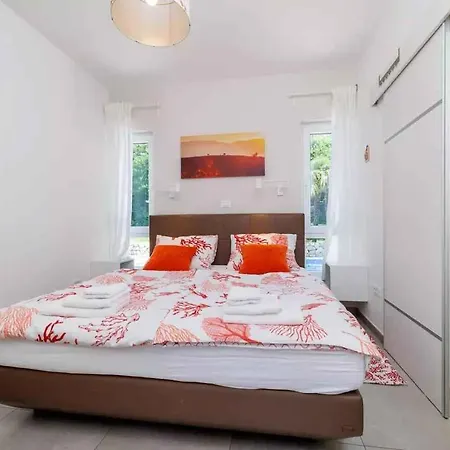 Holiday home In 39283 Dramalj