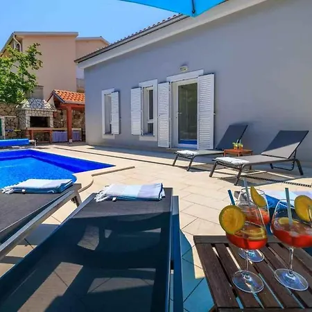 In 39283 Holiday home Dramalj